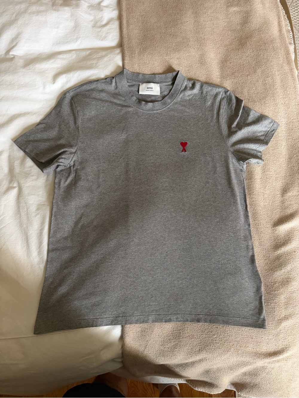 Ami Gray Short Sleeve T-Shirt with Red Heart Logo